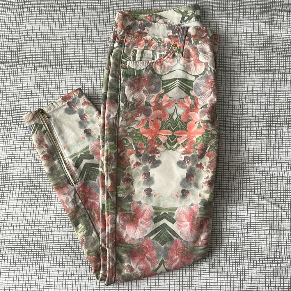 7 For All Mankind Floral jeans size 26